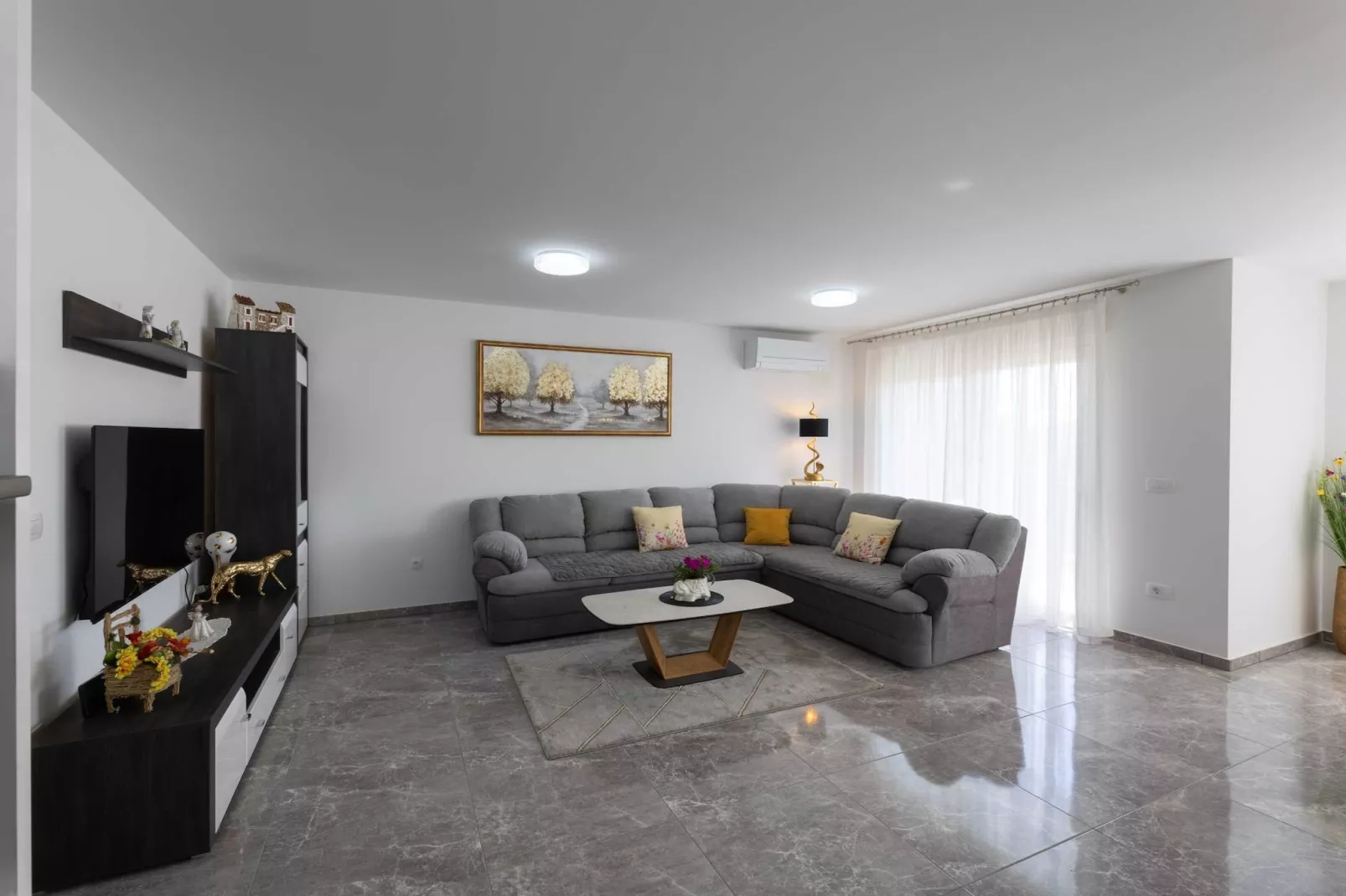 Kastel Stari Sunny Downtown Apartment with Terrace - One Bedroom Apartment with Terrace