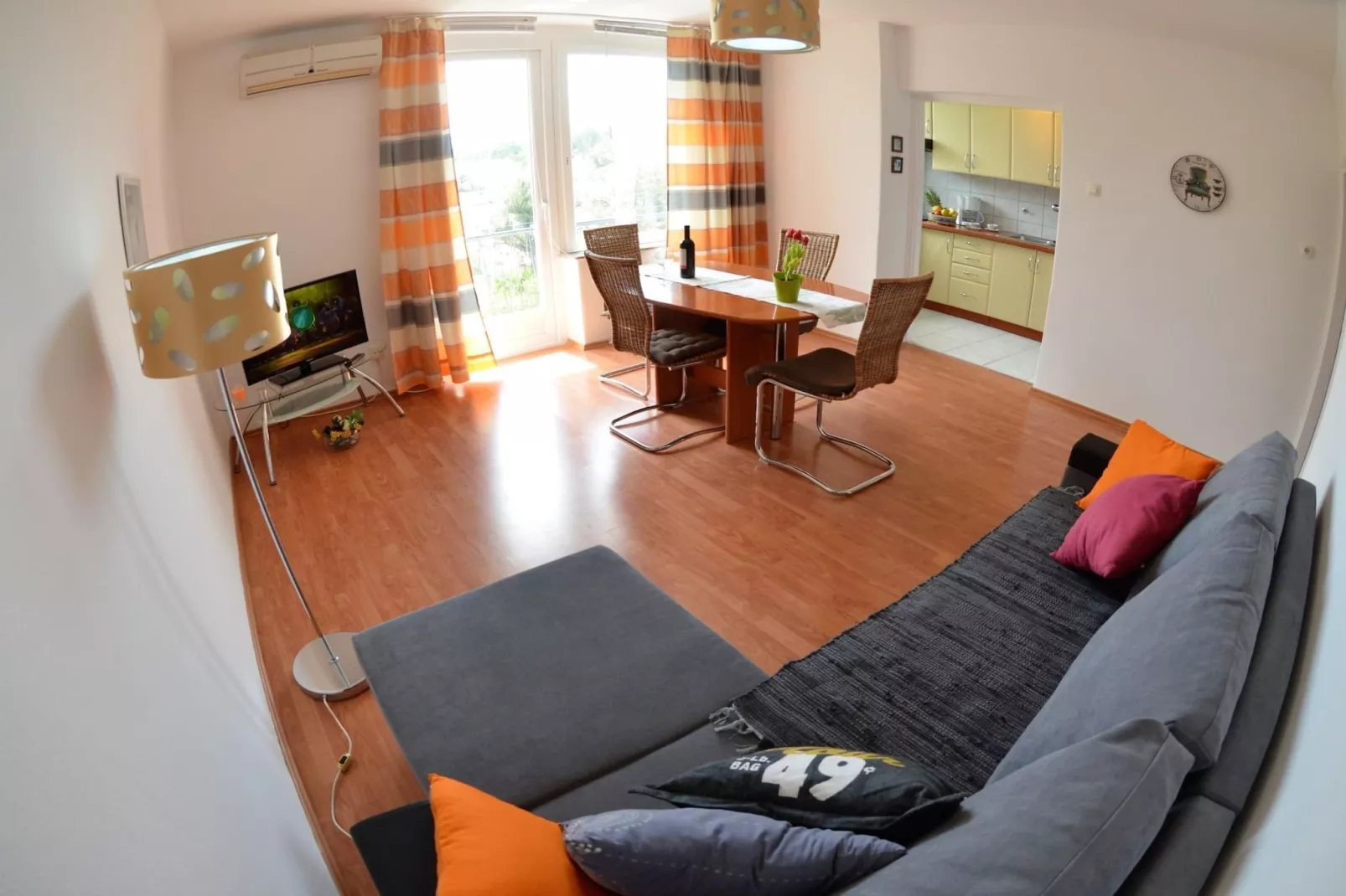 Bright and Breezy Apartment with Terrace and Sea View - Two Bedroom Apartment with Terrace and Sea View
