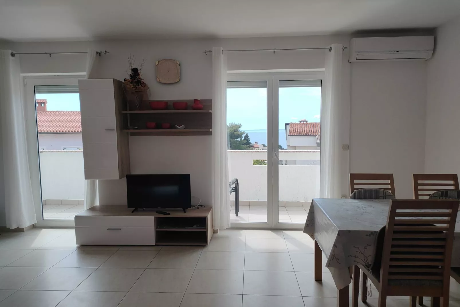Apartments Krk with Sea View and Terrace - Classic Two Bedroom Apartment with Sea View ant Terrace (owner second floor)