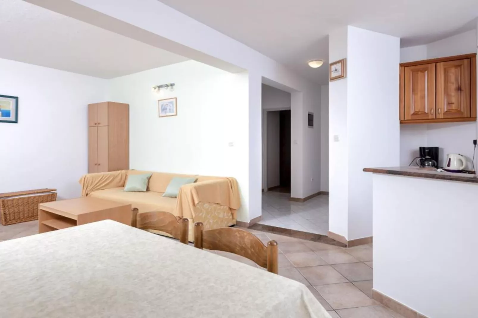 Dolac Green Side Apartments - Two Bedroom Apartment 1