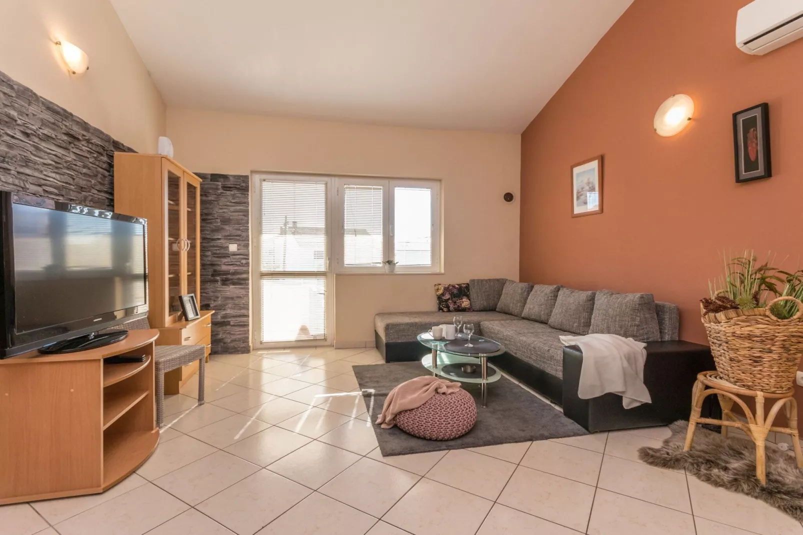 Villa Julia - One Bedroom Apartment 2