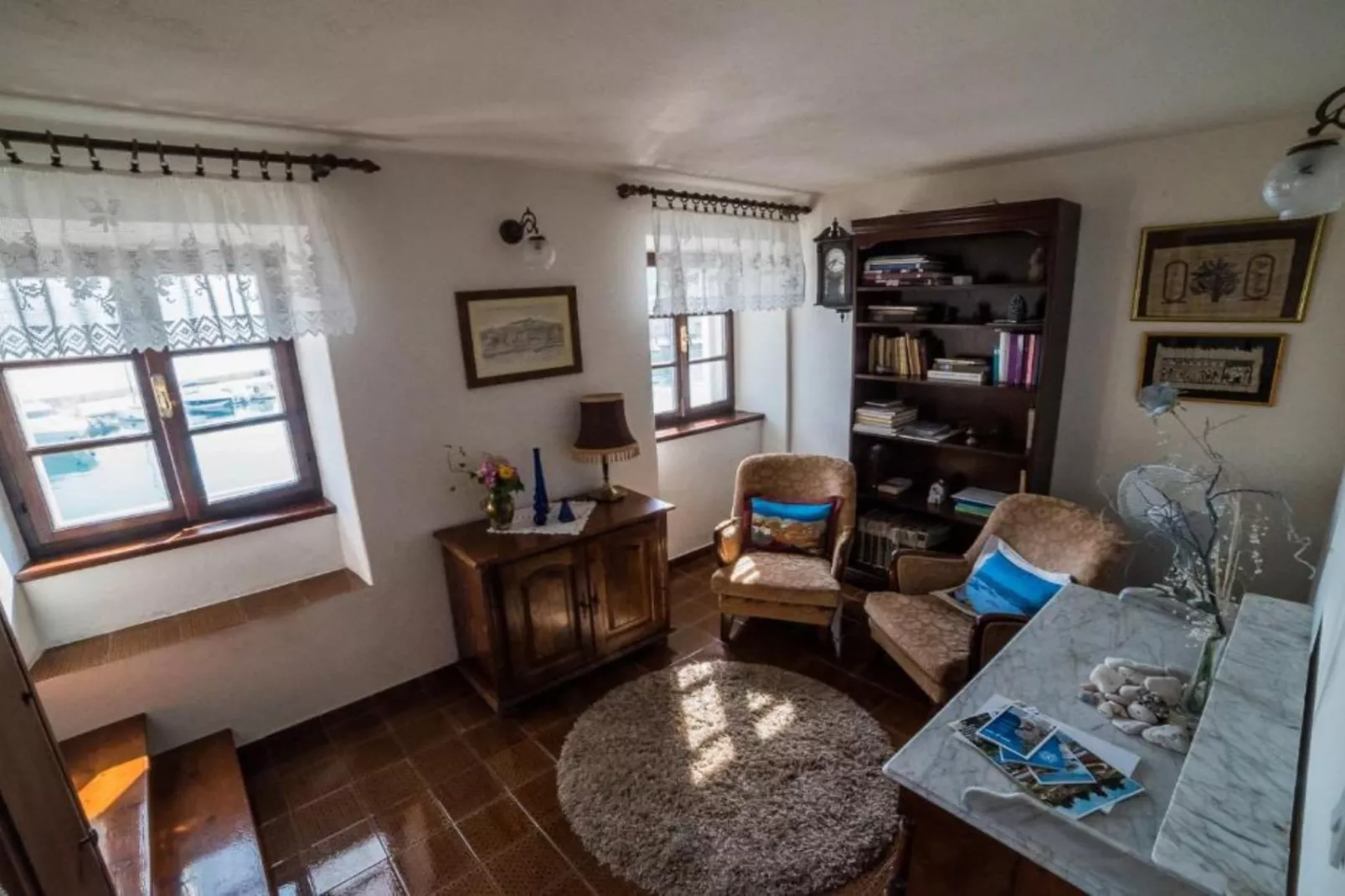Stone House Seaside Retreat on Brač Island - Two Bedroom Apartment 2