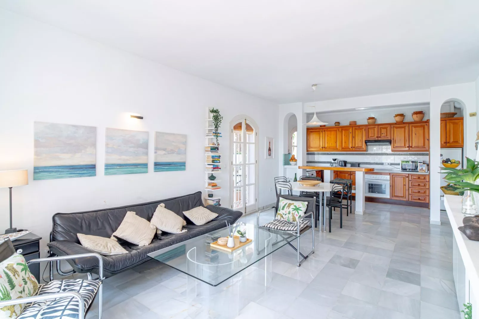 Casa Corazon Burriana by Casasol