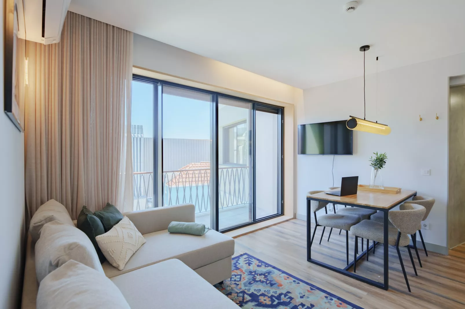 Feel Porto Firmeza Coworking & Flat 4.5
