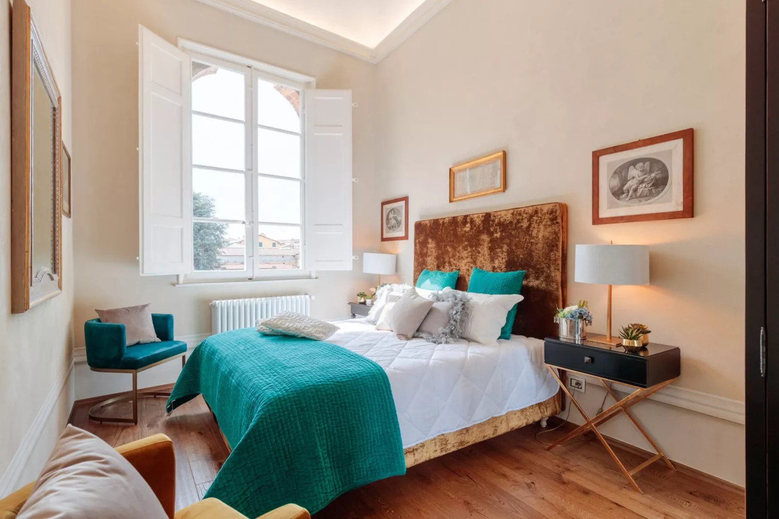The Medieval Penthouse | 5 Bedrooms