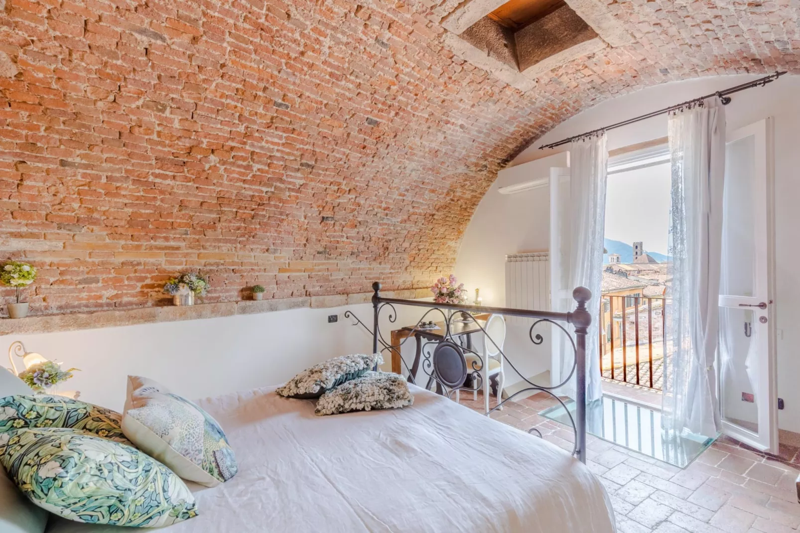 Casa La Guardia, a 3 bedrooms Panoramic Apartment