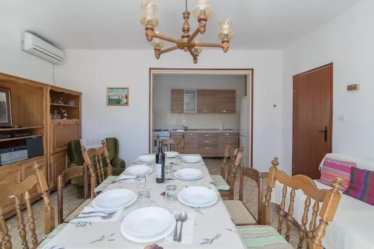 Apartment M&P - Four Bedroom Apartment with Terrace Sea View - (ST)