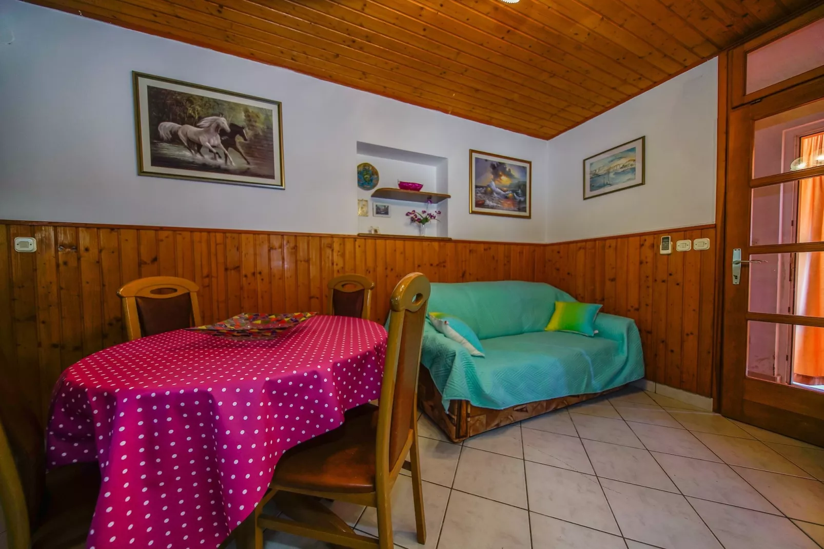 Apartment Mini Brač - One Bedroom Apartment with Terrace (ST)