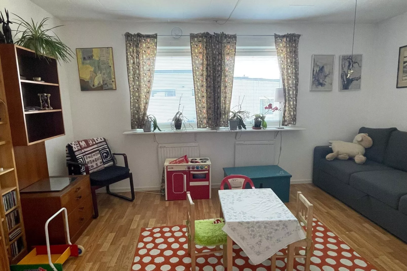 5 person holiday home in VÄSTRA FRÖLUNDA-Indoor