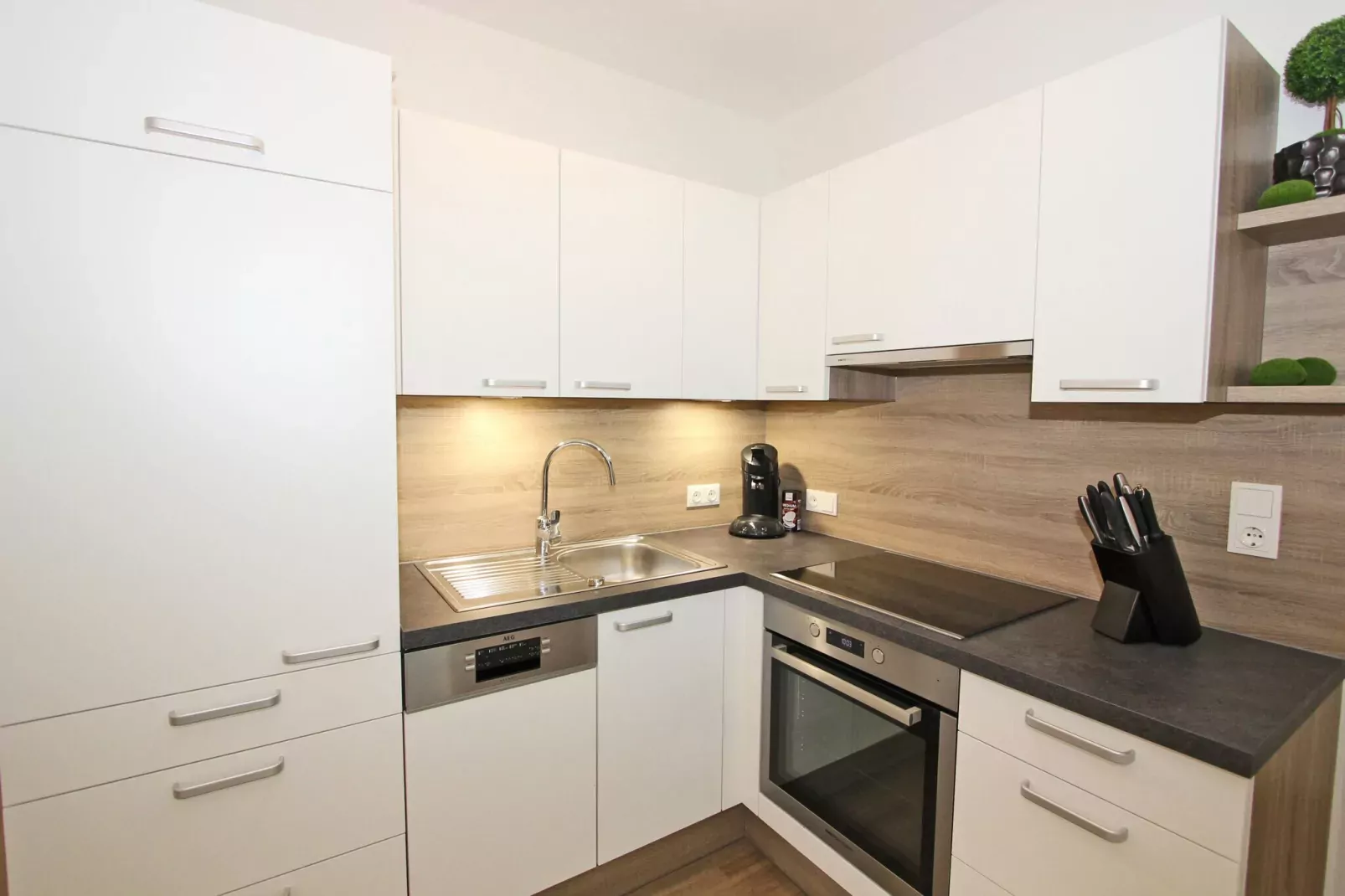 Ferienwohnung Pair-Kitchen