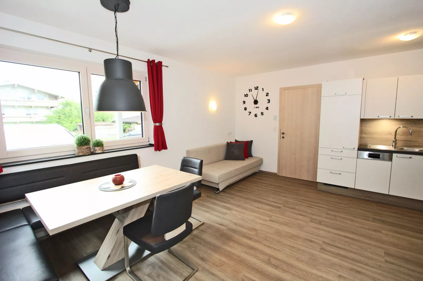 Ferienwohnung Pair-Dining room