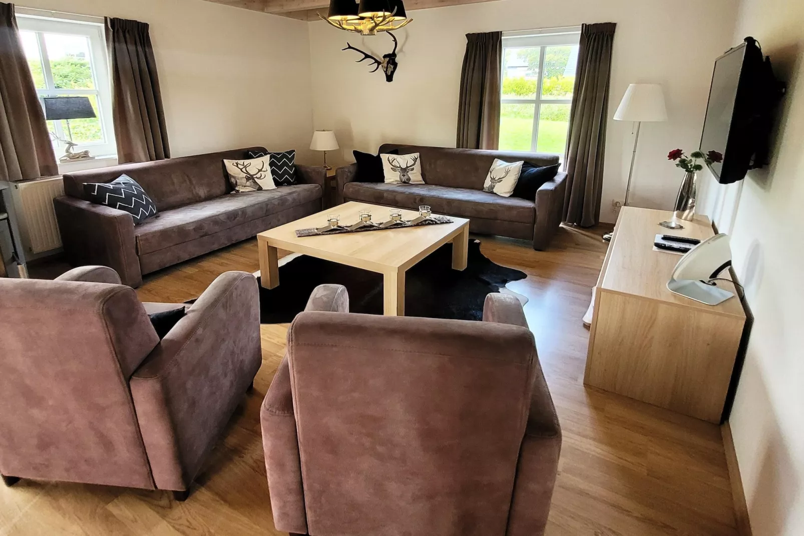 4 SZ/ 8P  - Winterberg Chalet 21096