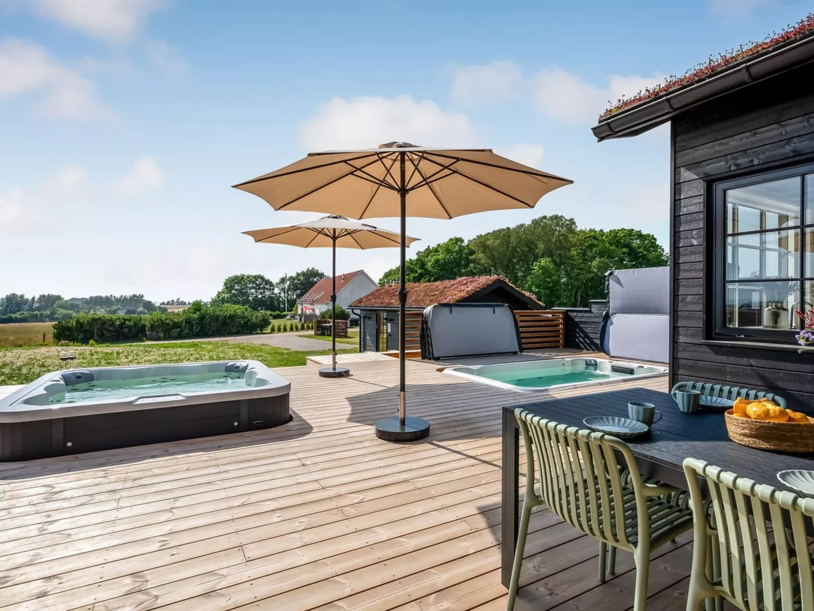 "Adia" - 650m from the sea