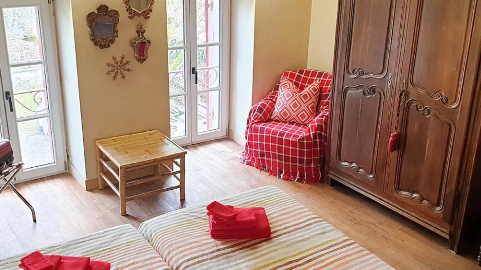 Gîte Côté Rivière-Bedroom