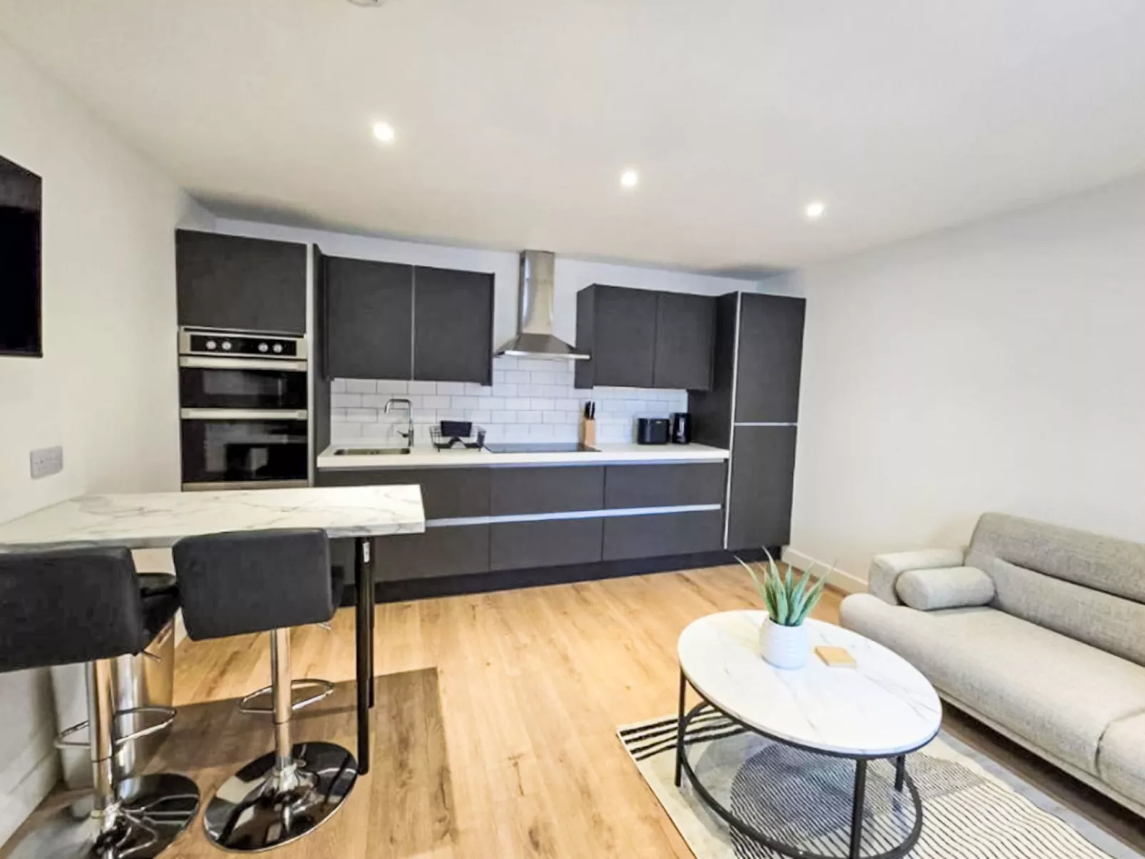 Fishertown Apartment