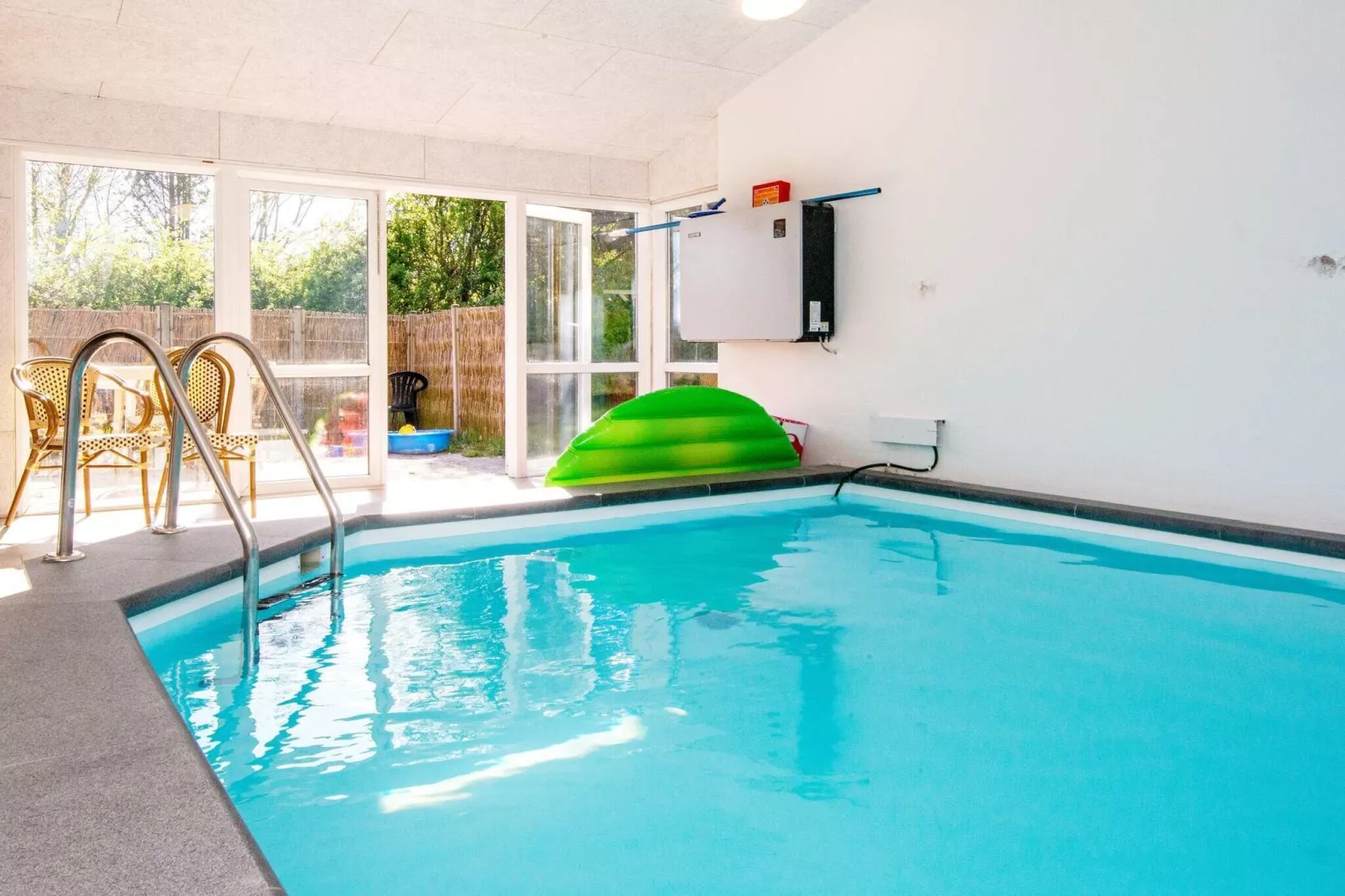 pool