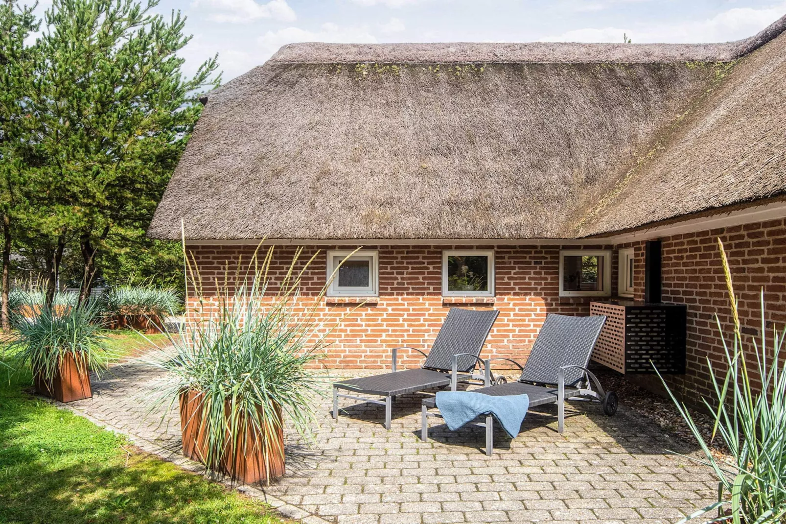 10 person holiday home in Nørre Nebel-Outdoor
