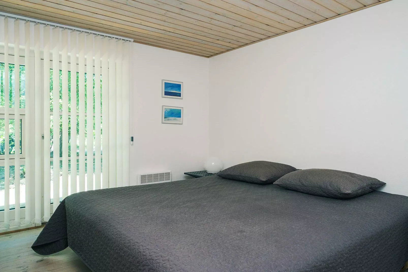 Tranquil Beach Retreat - By Traum Ferienwohnungen-Indoor