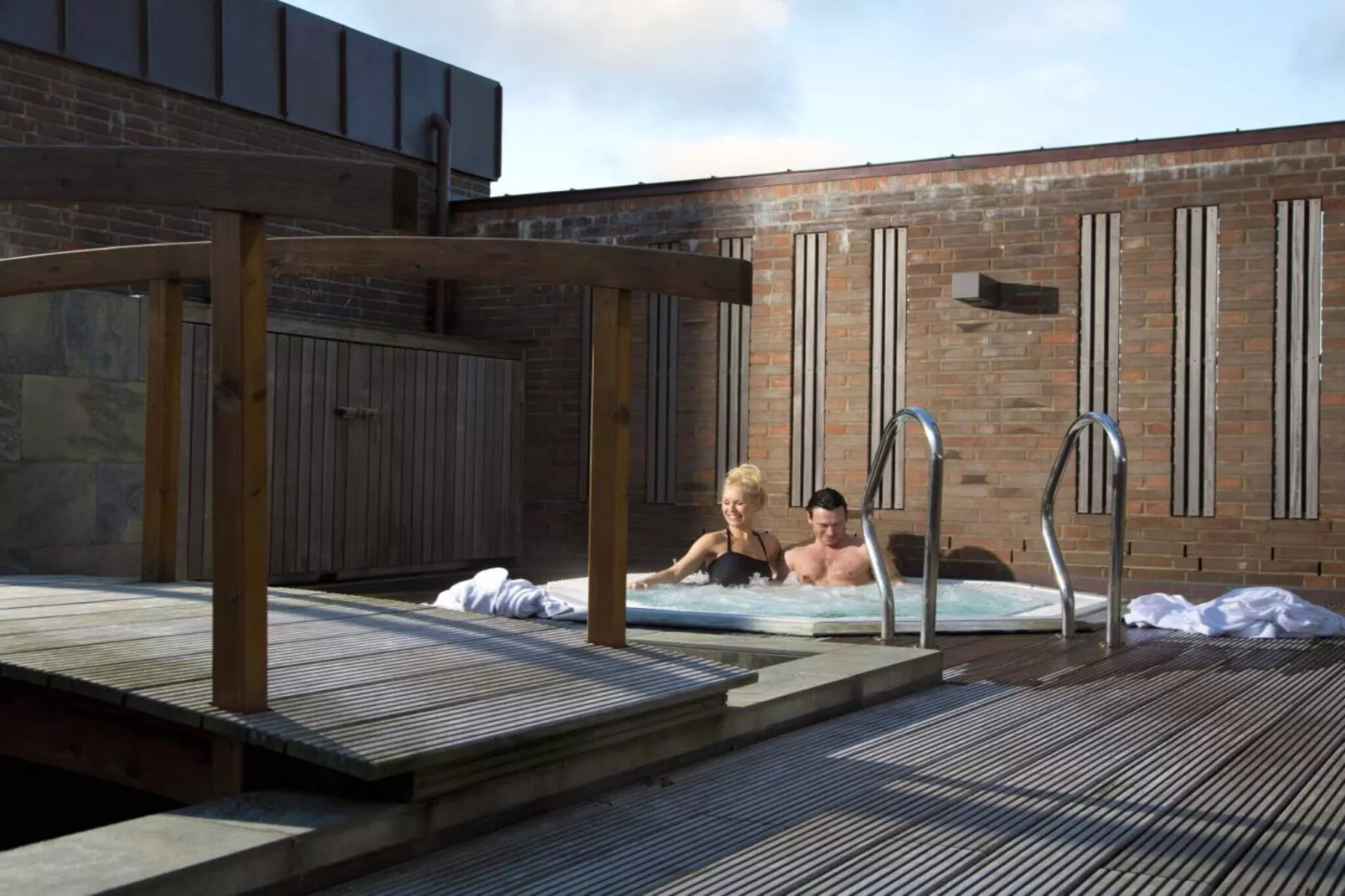 3 room-Outdoor