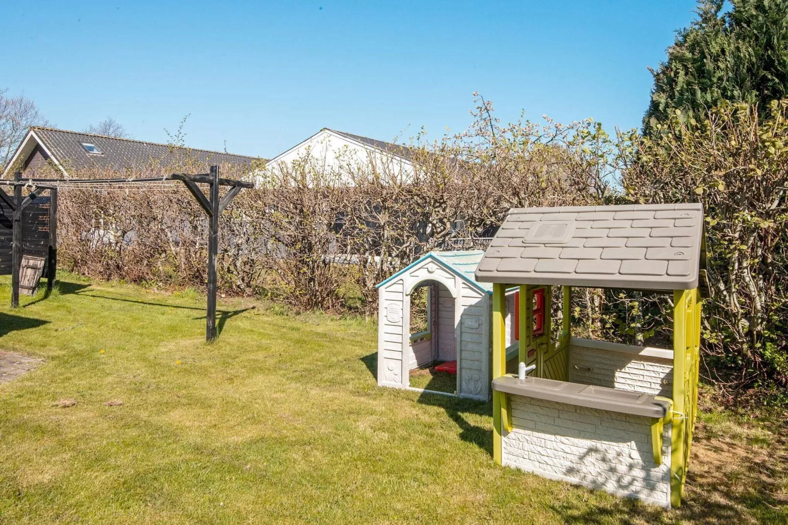 8 person holiday home in Grenaa-By Traum