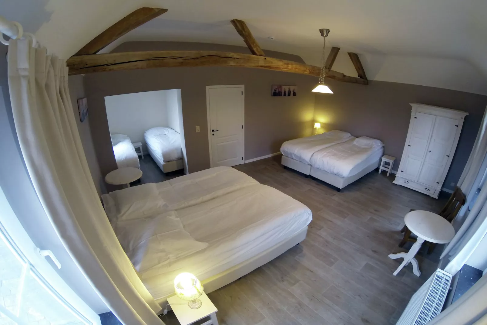 Château St-Jean-Schlafzimmer