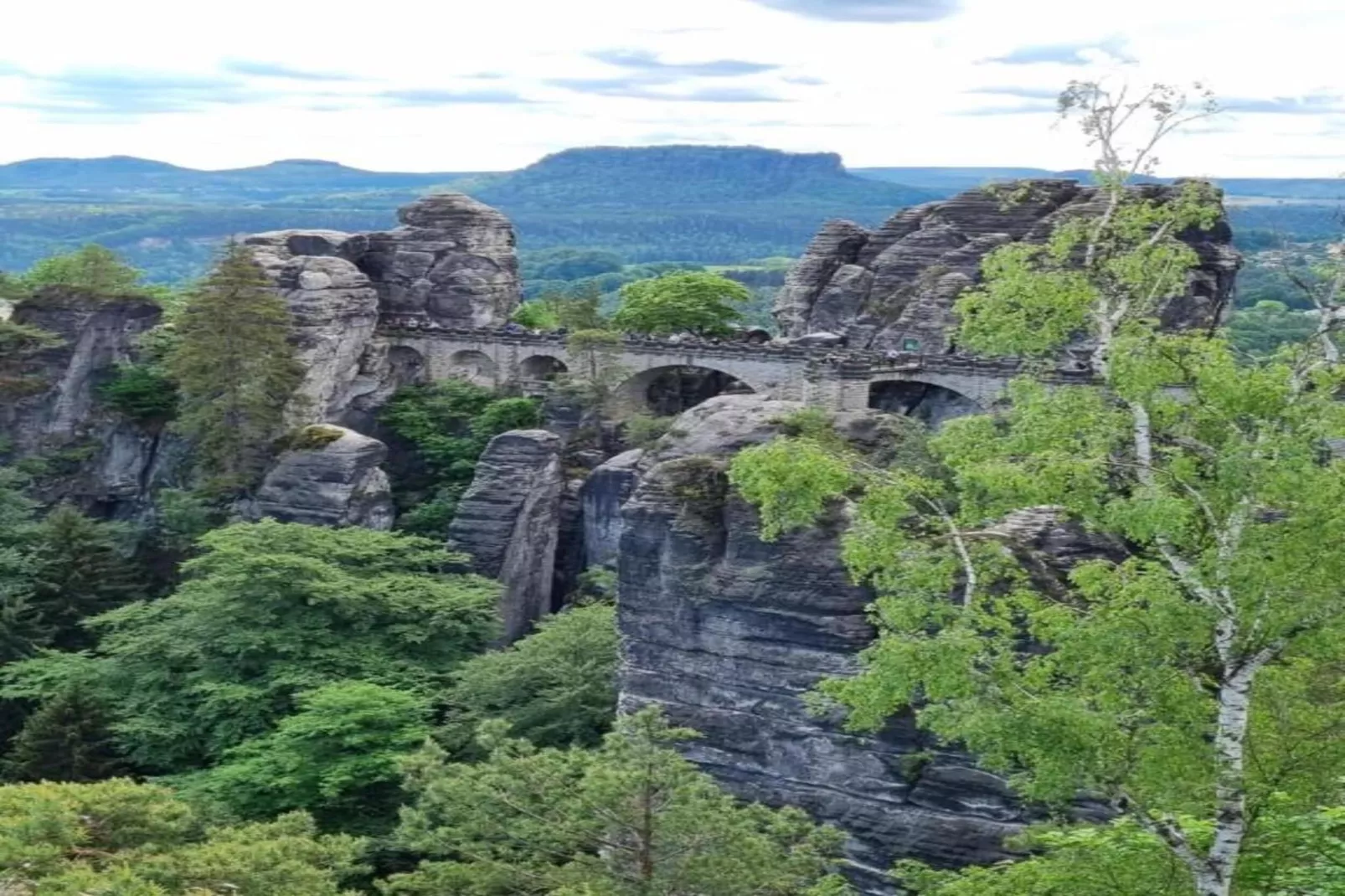 Lichtenhain-Areas within 5km in summer