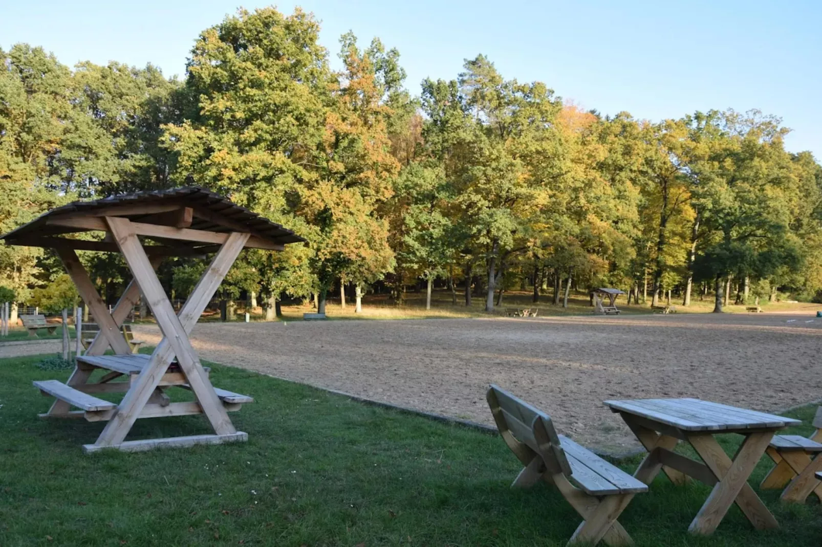 Chalet mit Außensauna - 3 Personen-Zones été à 1 km