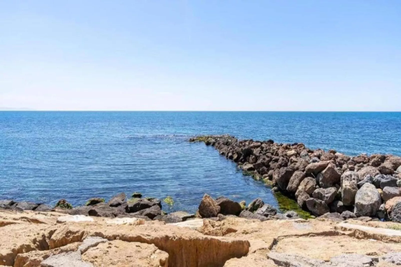 Macael Bajo 203-Areas within 5km in summer