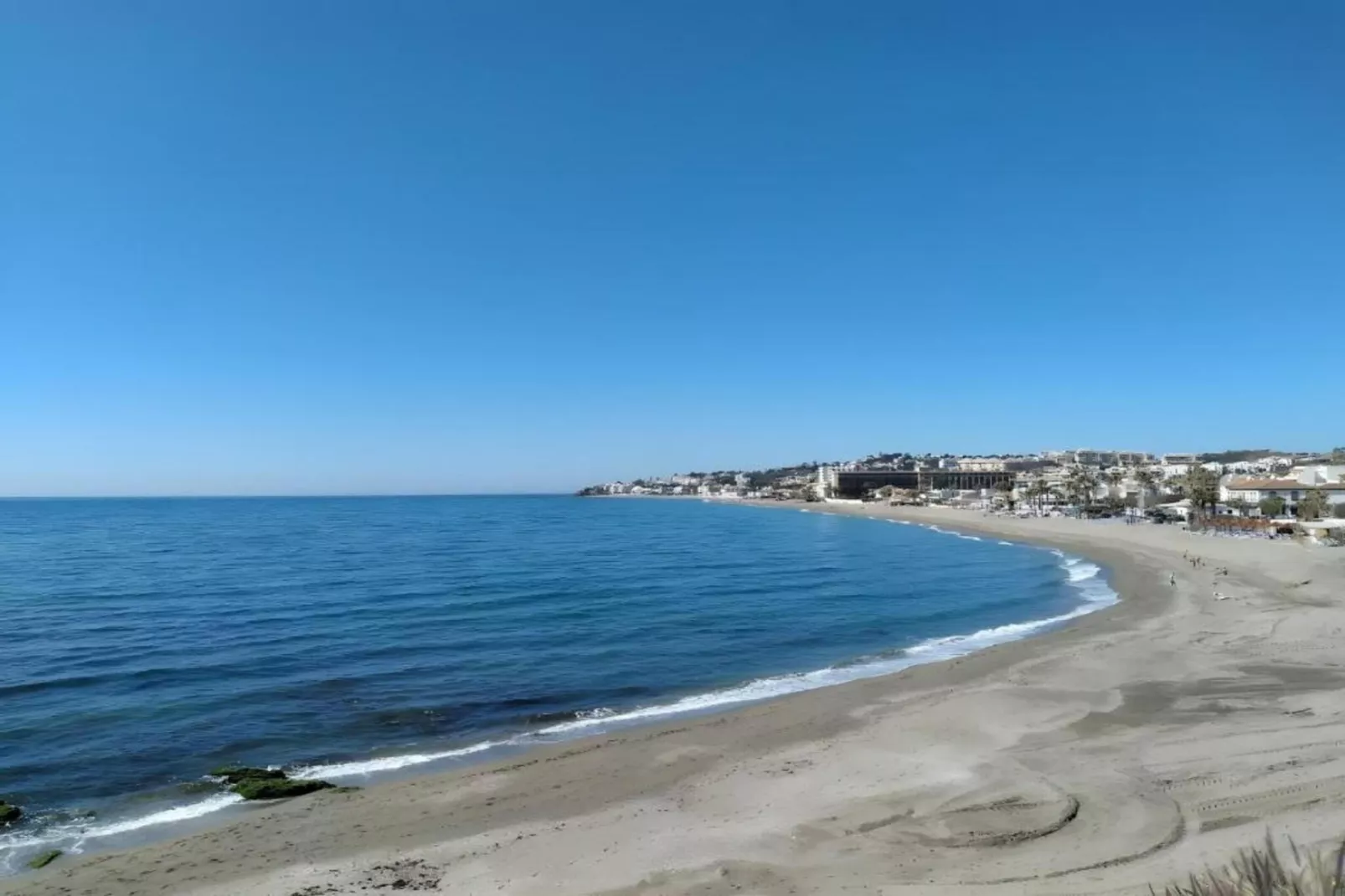 Miraval-Areas within 20km in summer