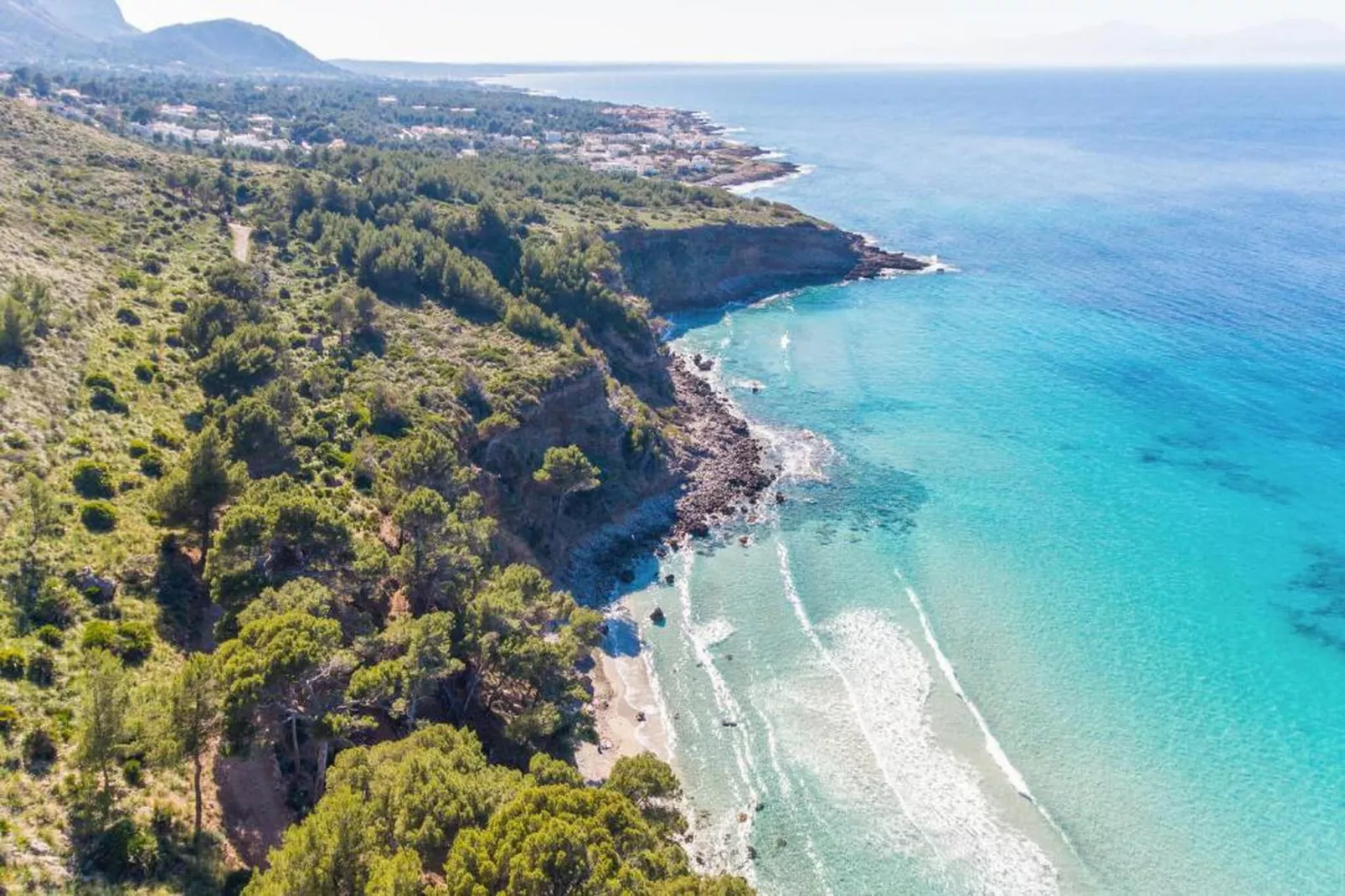 Tres Pins-Areas within 20km in summer