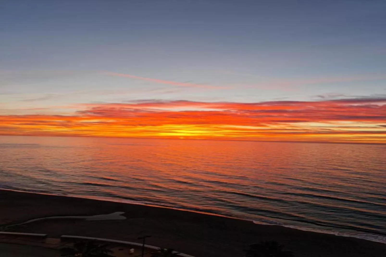 Sky-High Seaside Fuengirola Flat-Areas within 20km in summer