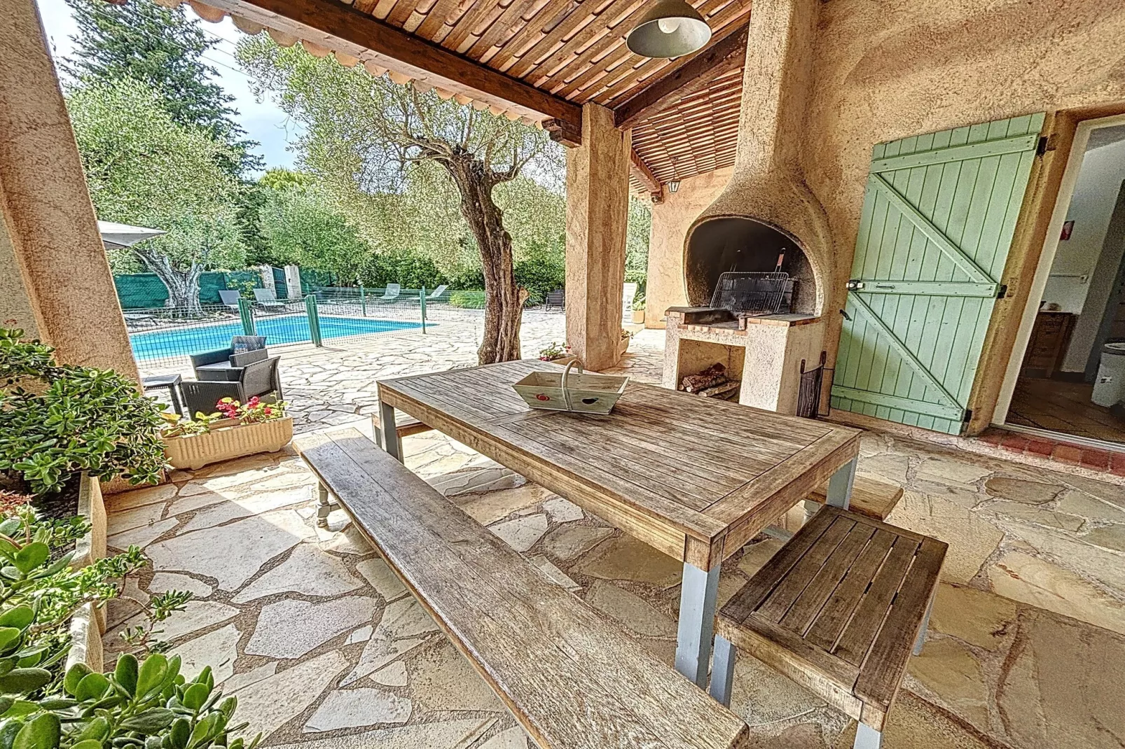 Maison de Campagne Mouans Sartoux-Außenbereich Sommer