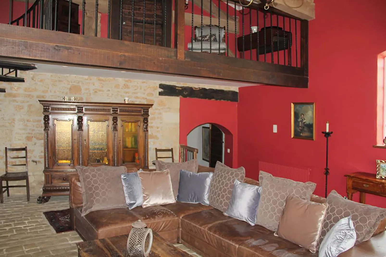 Maison fabuleuse avec piscine-Salon