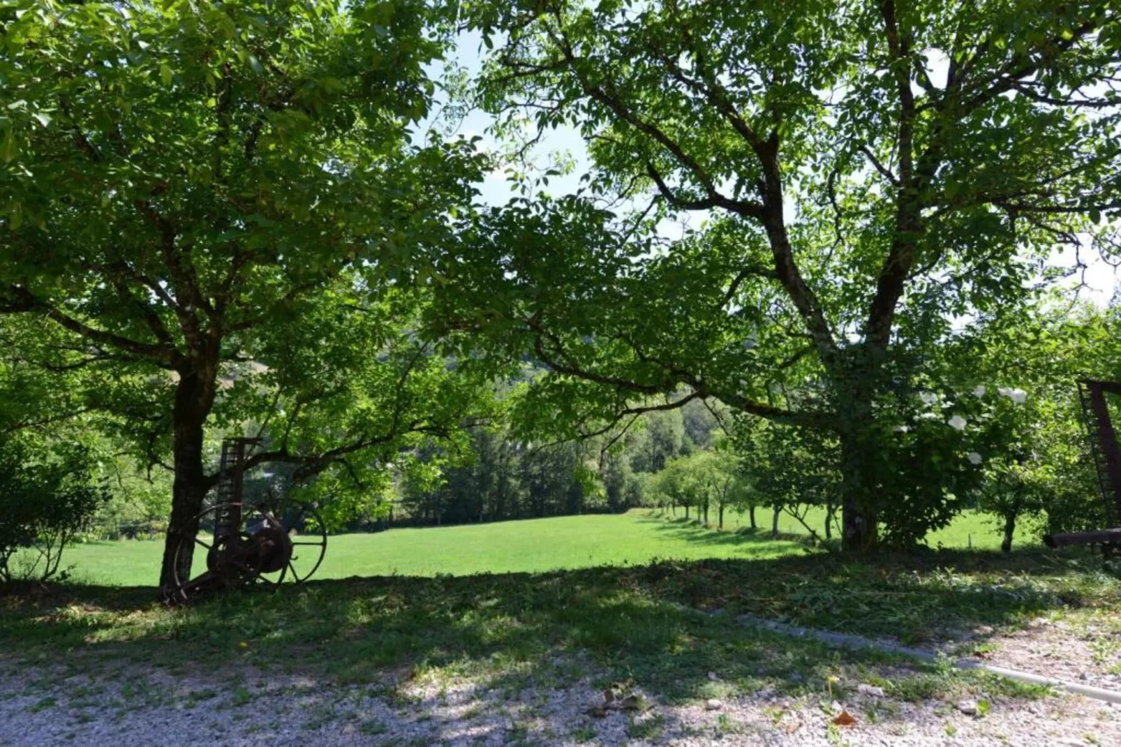 Muret-le-Château-Areas within 5km in summer