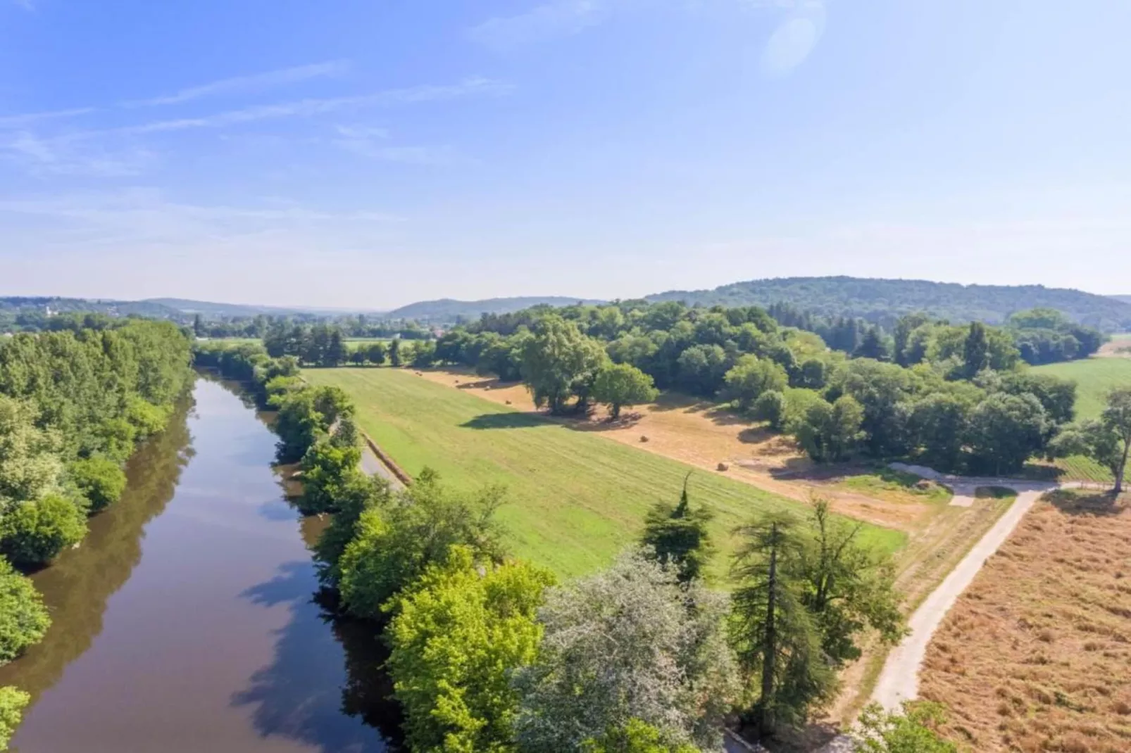 Résidence Le Hameau du Moulin 3-Areas within 20km in summer