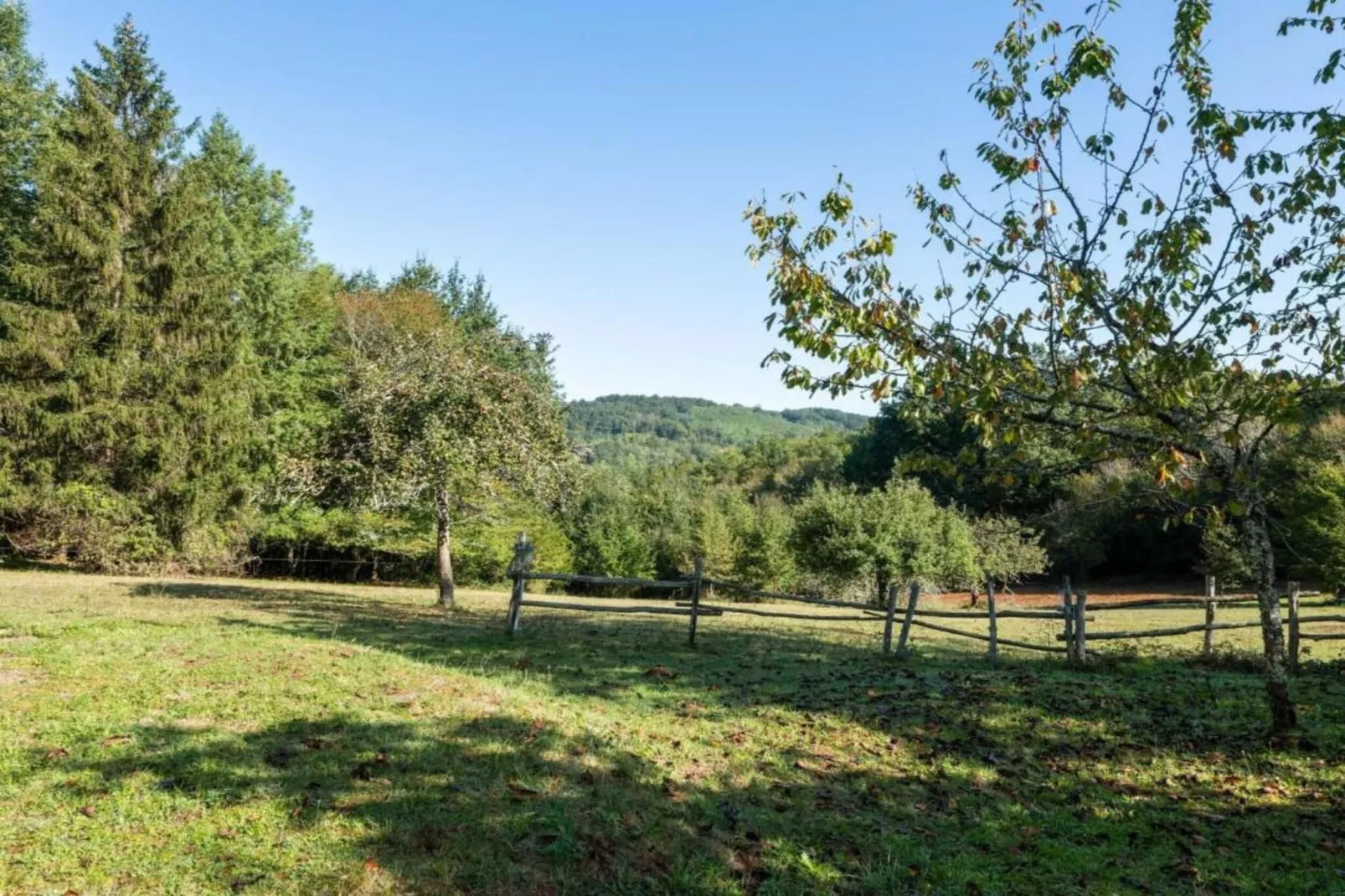Maison de vacances Villefranche du Périgord Labardamier-Zones été à 20 km