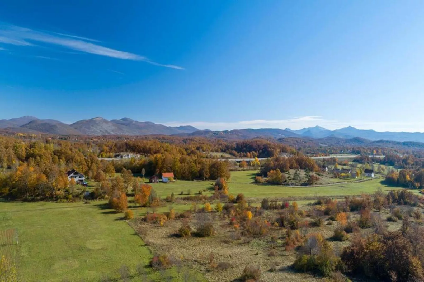 Vacation house Anka-Gebiete Sommer 1 km