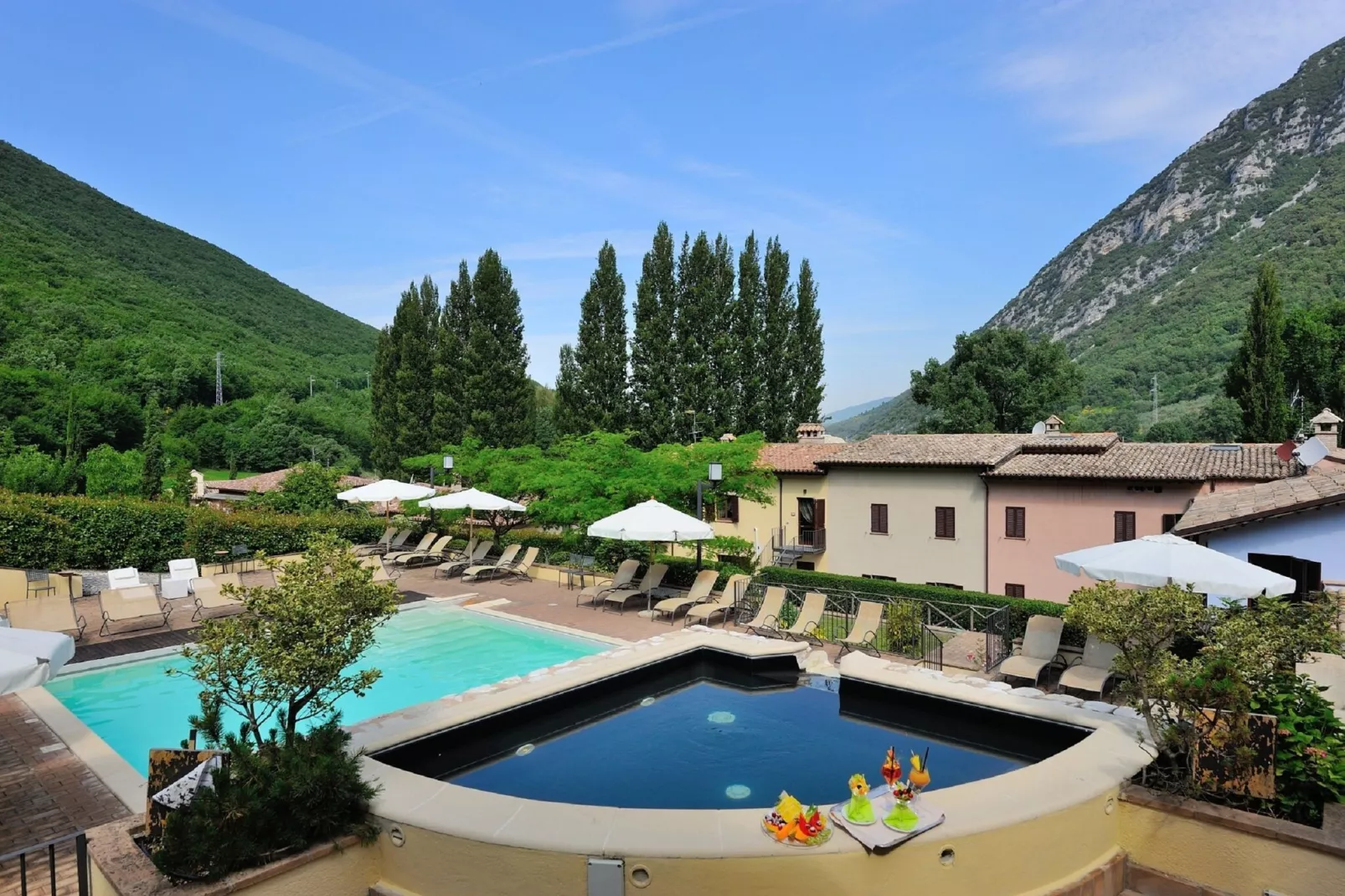 Bilocale-Swimming pool