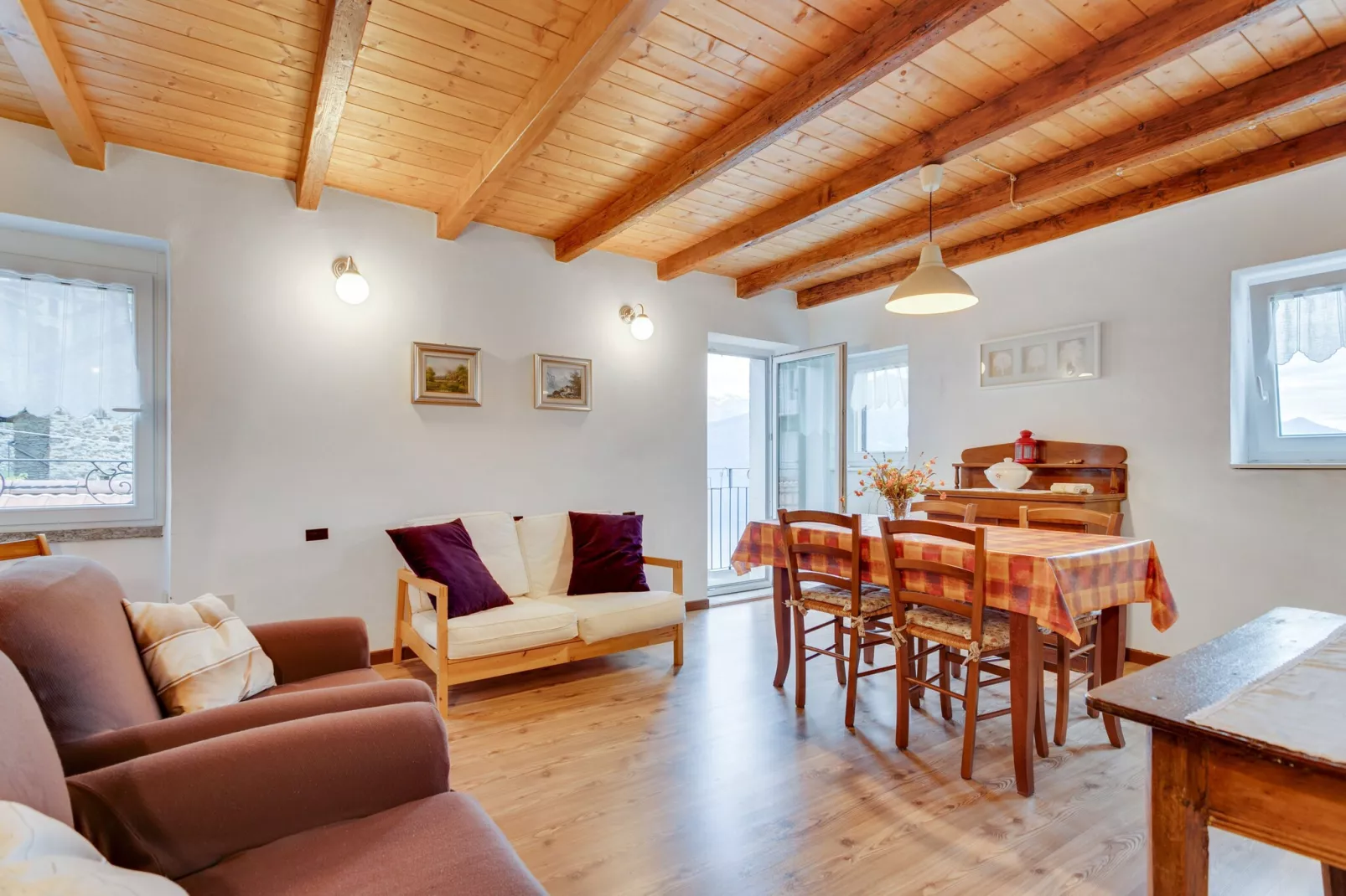 Casa Paeset-Salon
