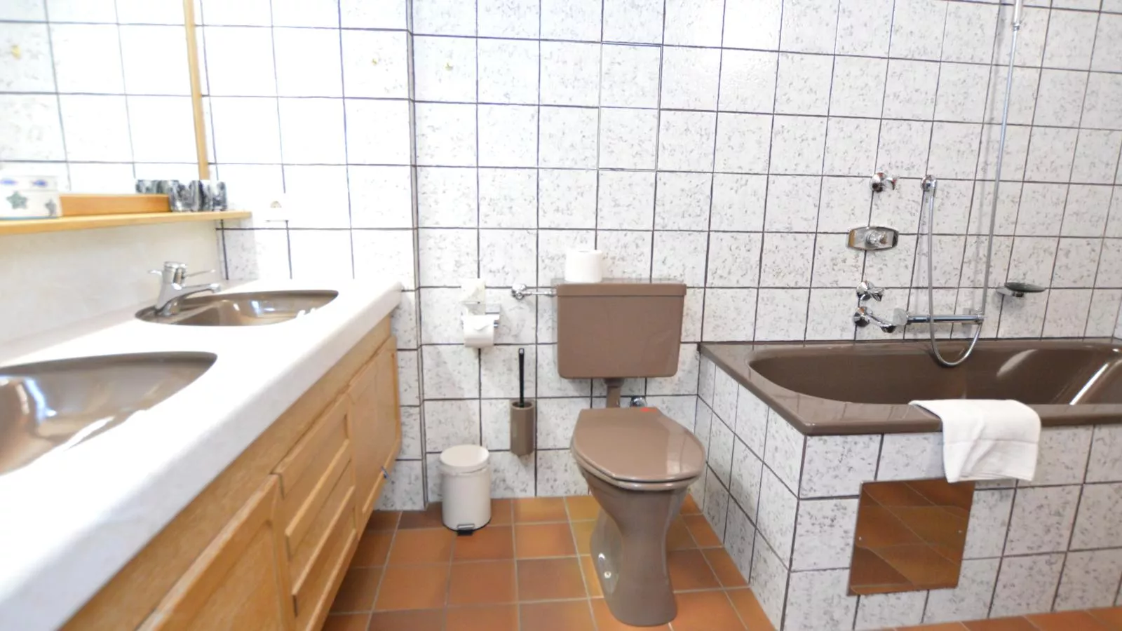 Family Apartment-Badezimmer