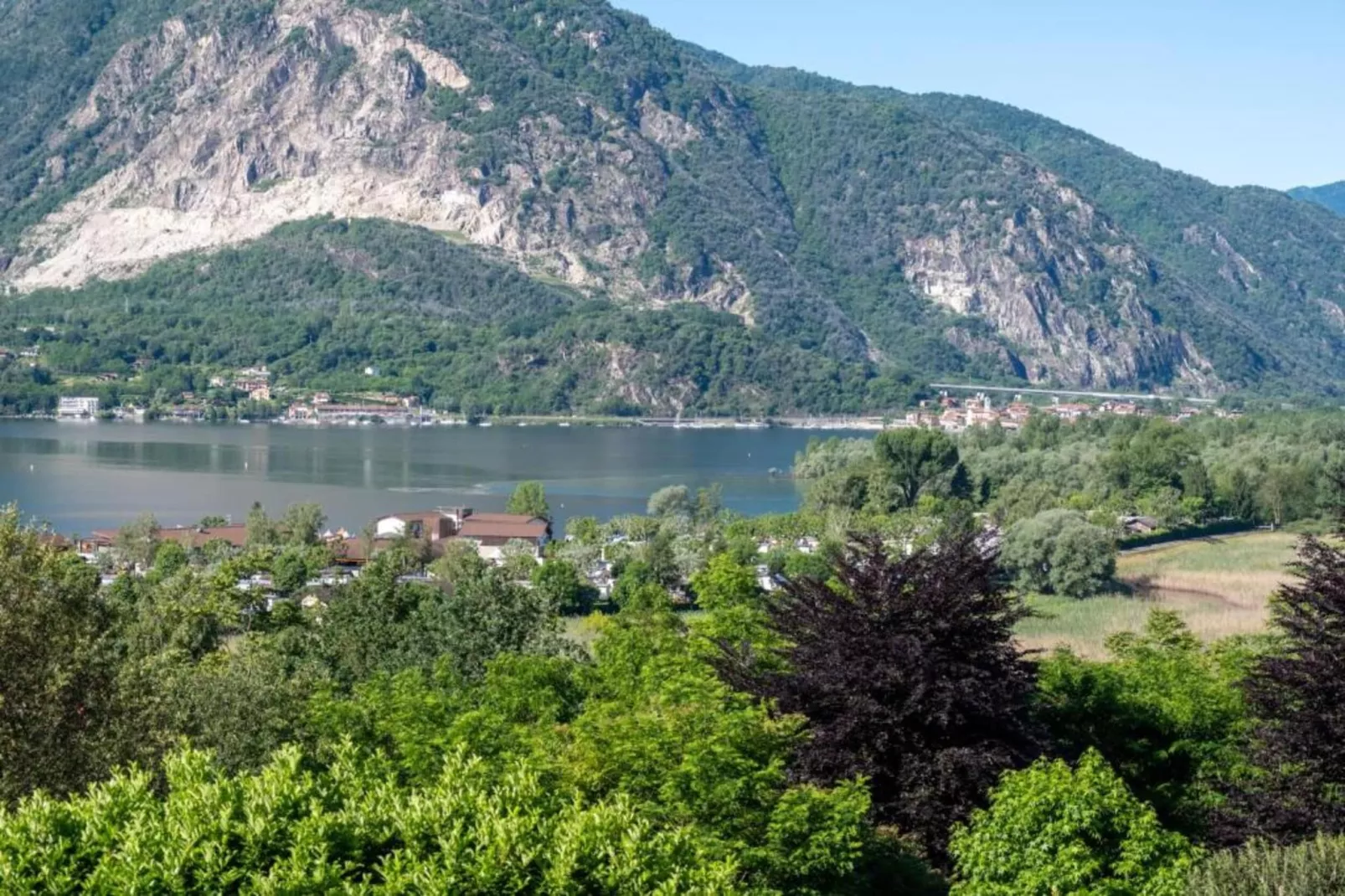 Cielo d'Italia-Areas within 20km in summer