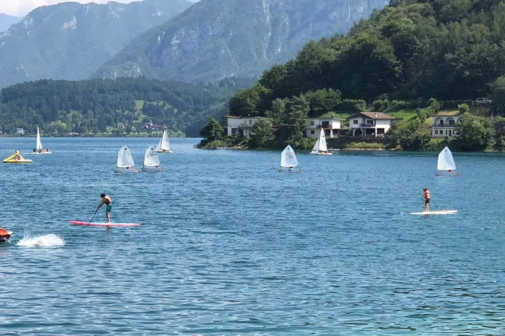 Casa Europa-Areas within 1km in summer
