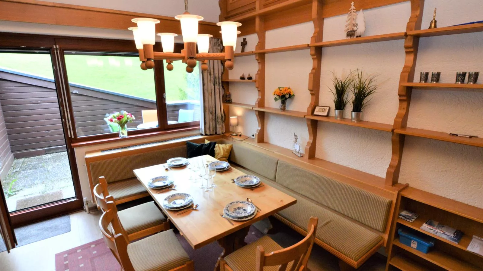 Family Apartment-Wohnzimmer