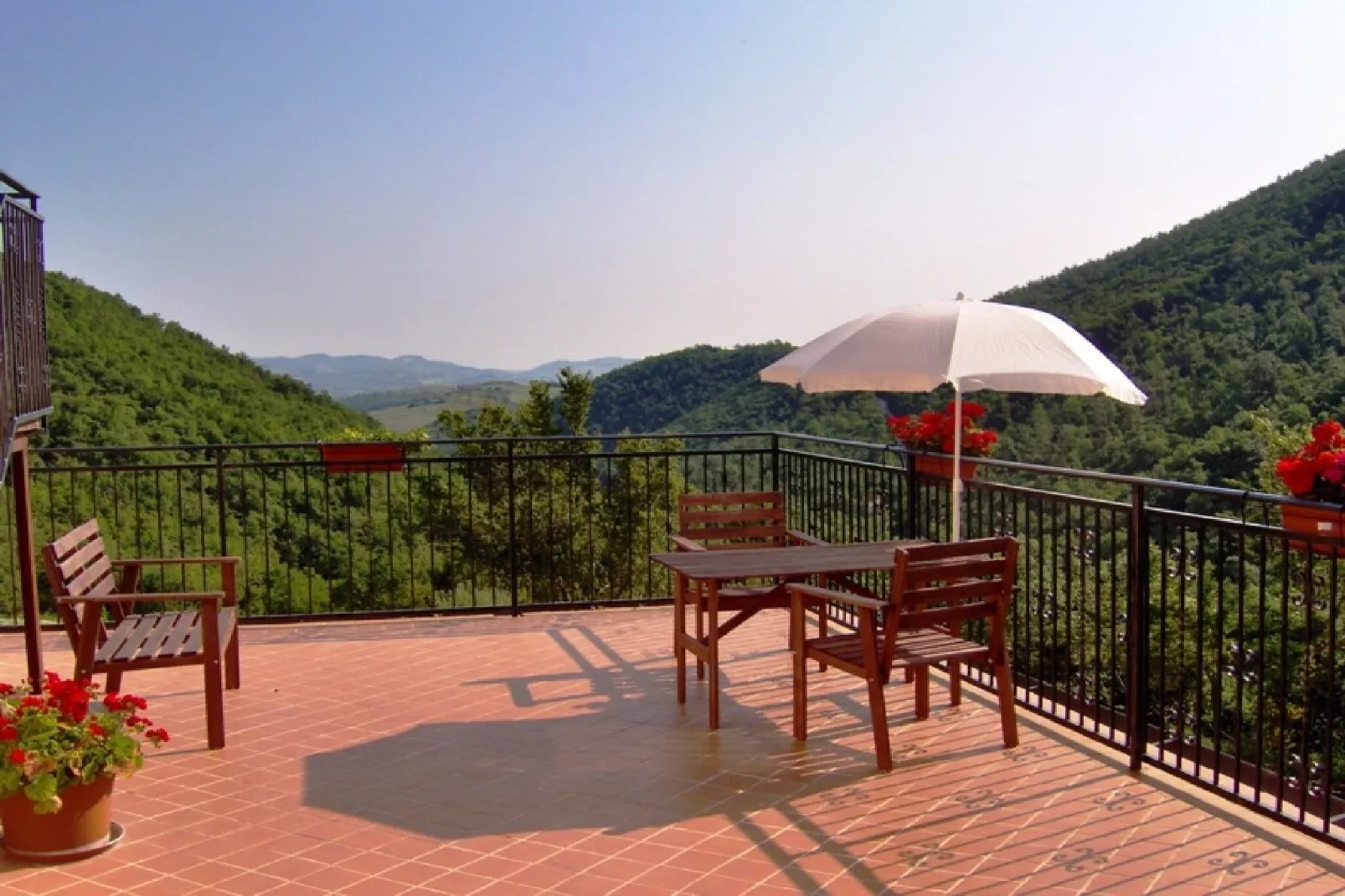 Fuoco-Terrasse/Balkon