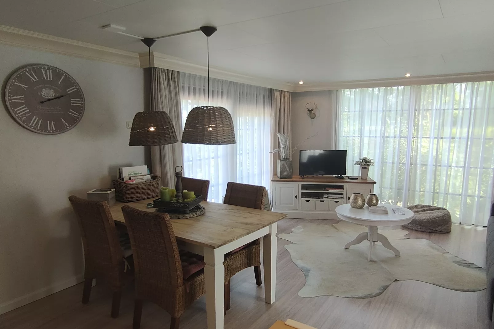 De Pimpernel-Living room
