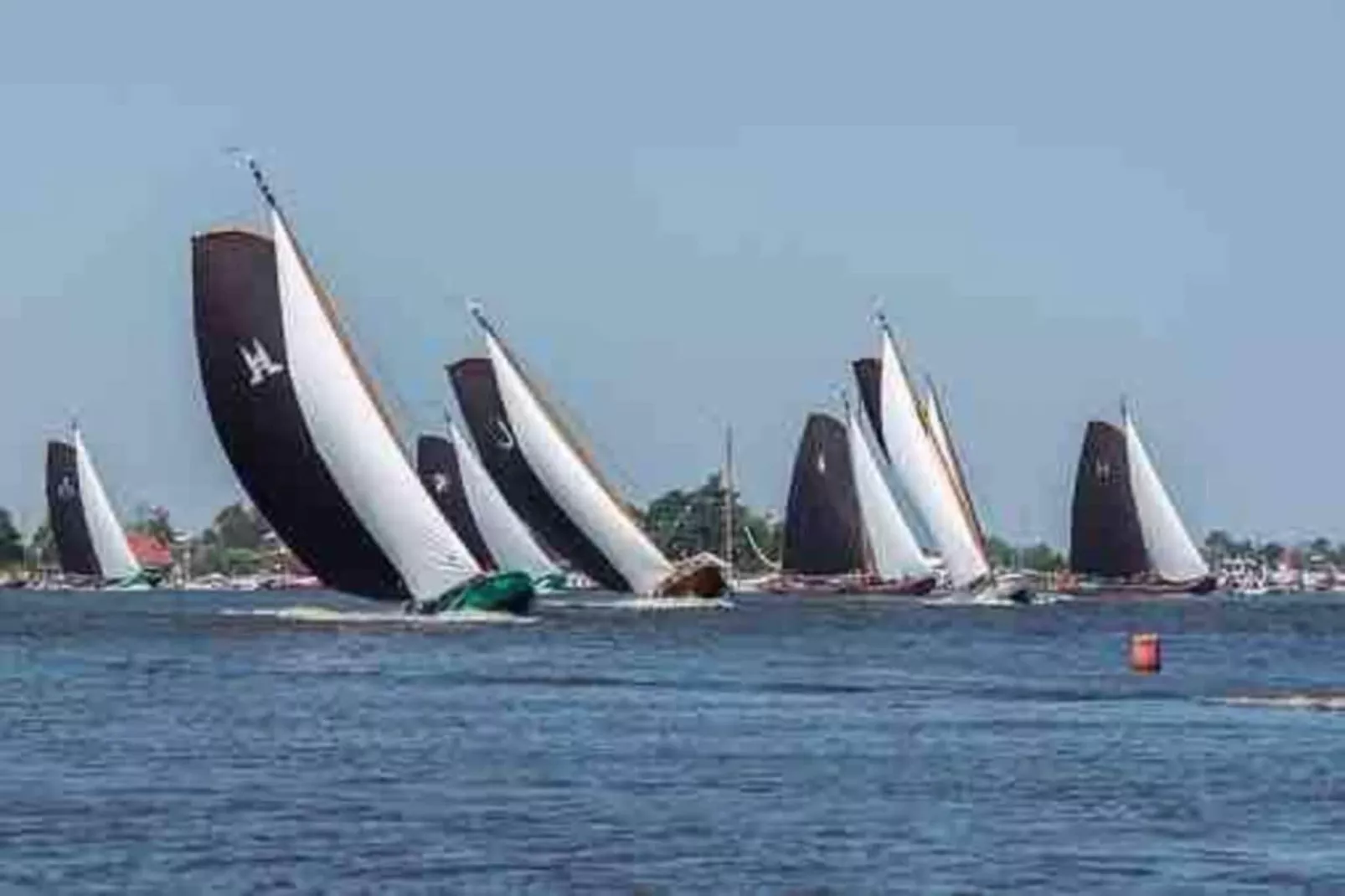 Friese Meren Villa's 15-Gebiete Sommer 20 km