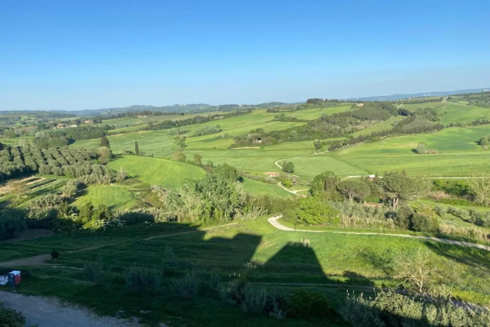 CASA ROSSA 8 pax-Areas within 20km in summer