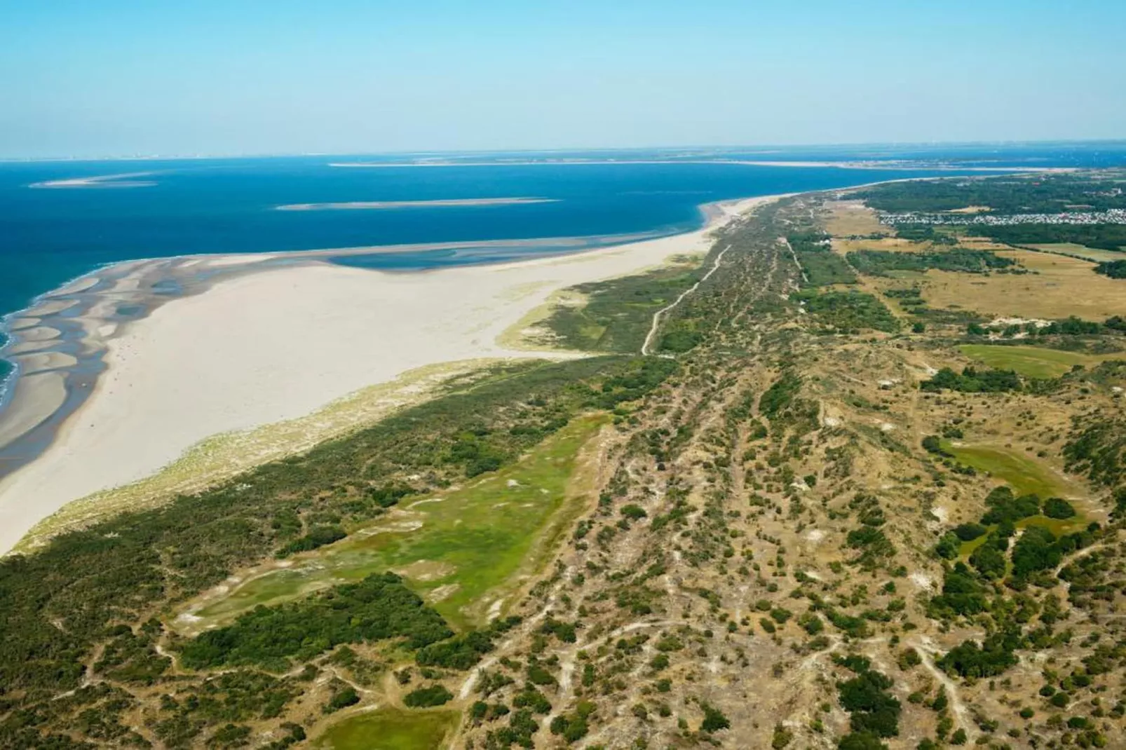 Beach Resort Brouwersdam 3-Areas within 20km in summer