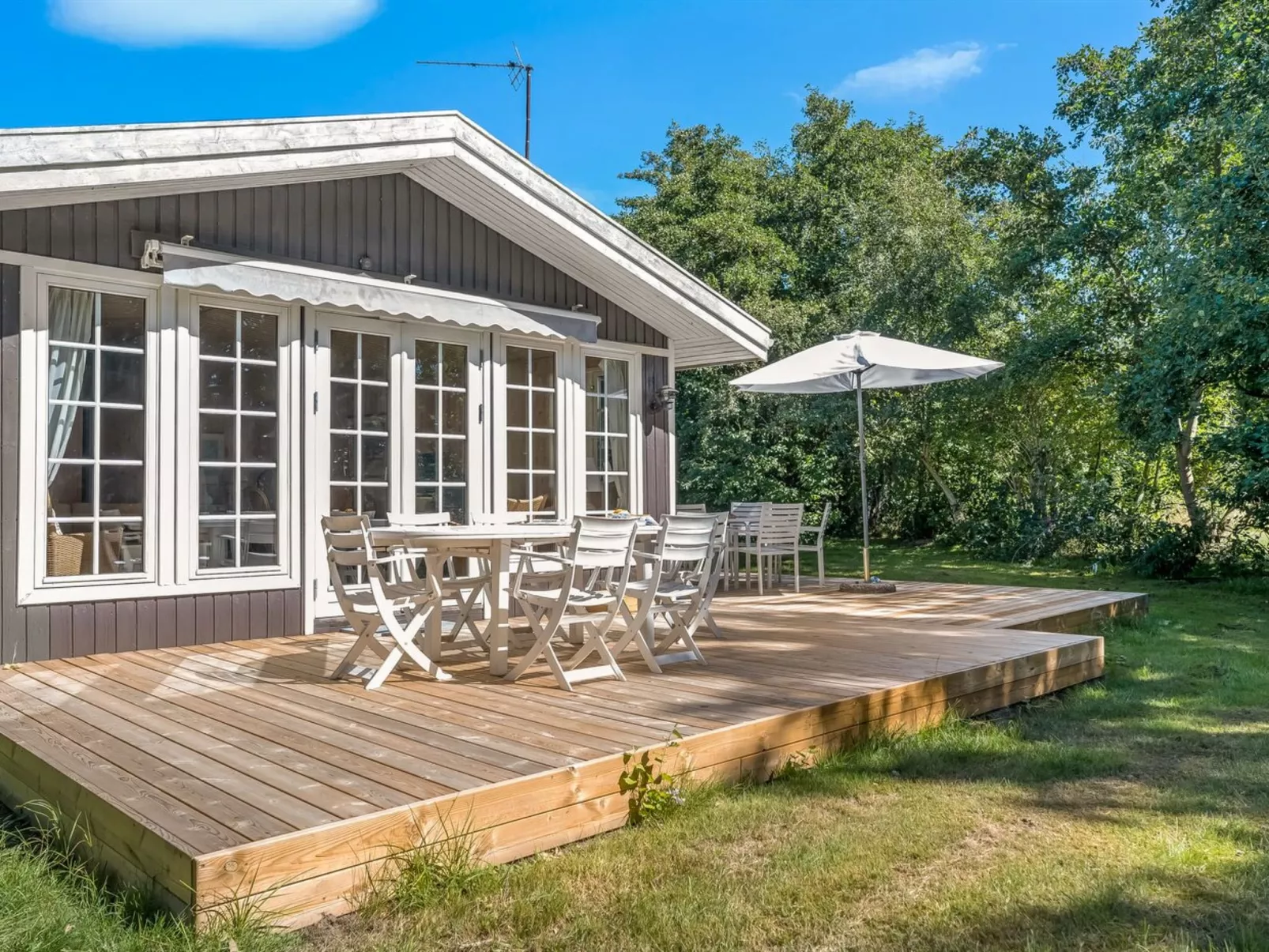 "Tineke" - 200m from the sea-Outside