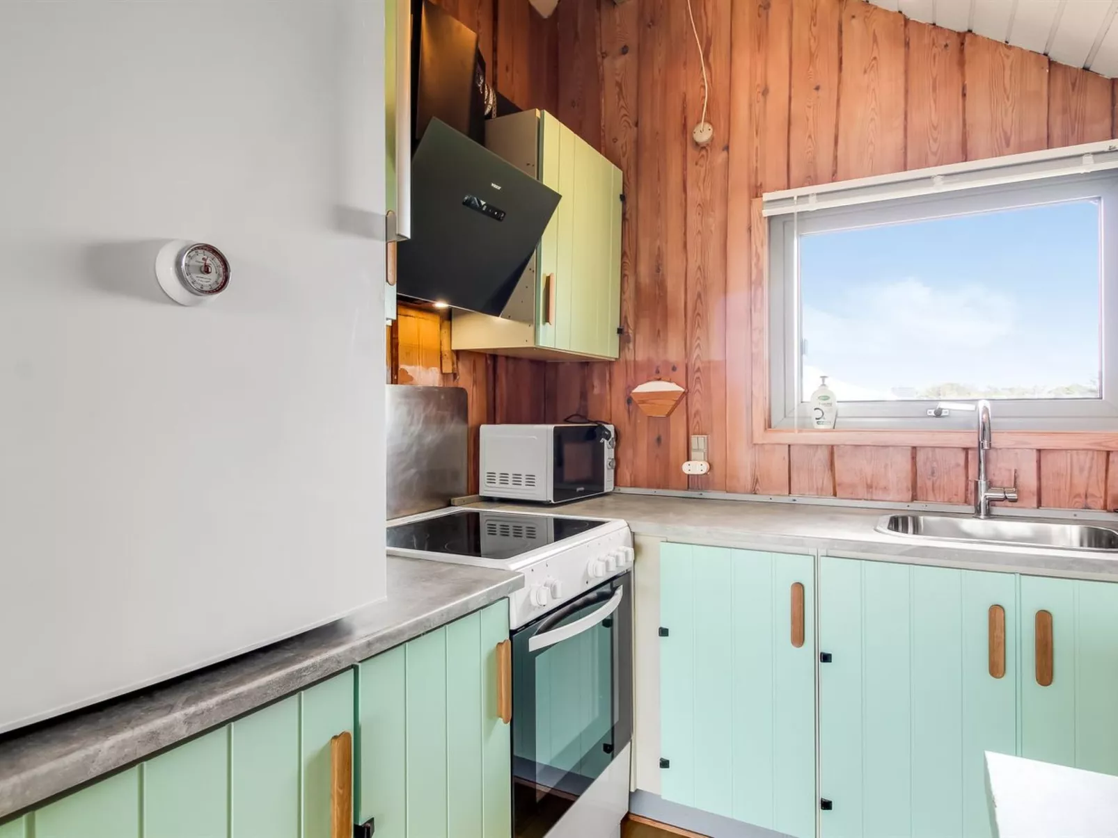 "Andrina" - 200m from the sea-Drinnen